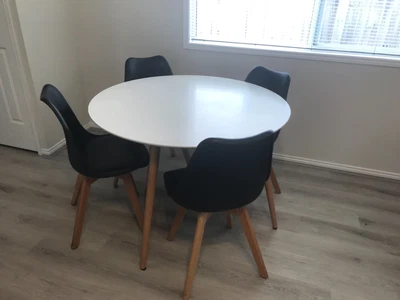 $400 • Buy Dining Table, 4 Chairs & 1 Stool