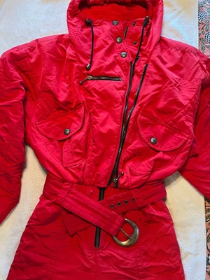 $70 • Buy Vintage Womens Ski Suit Size 10 Nils