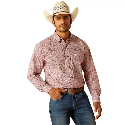 Ariat Men's Turner Syrah Classic Fit Button Down Shirt 10048368 • $49.97