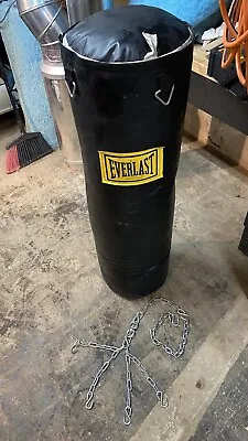 Everlast Punching Bag With Chain • $65
