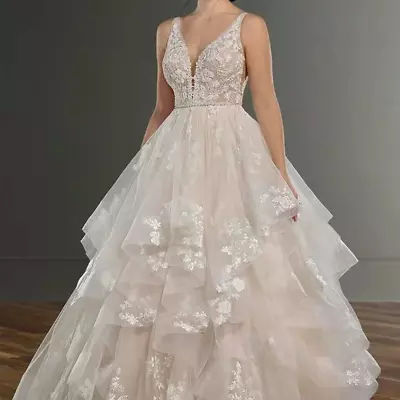 Wedding Dress Ballgown MARTINA LIANA 1105 Tiered Flowers UNALTERED Size 10 • $1499