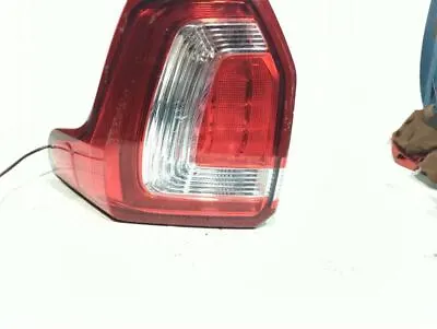 Passenger Tail Light With Police Package Wig Wag Fits 16-19 EXPLORER 8088751 • $296.99