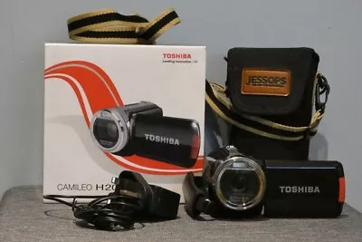 TOSHIBA Camileo H20 HD Widescreen Pocket Digital Camcorder Camera • £35