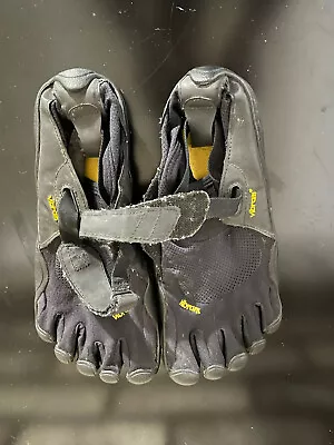 Women’s Vibram FiveFingers Shoes Size 40 USA 8.5-9 KSO EVO Crosstraining • $29.99