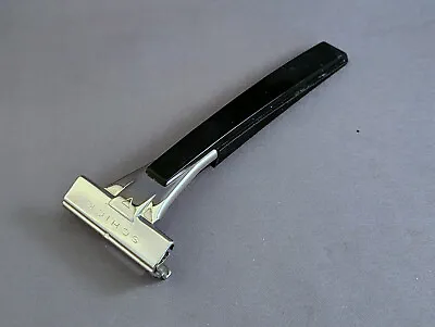 Vintage SCHICK Type L - Injector Razor - CLEAN • $19