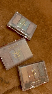 £1.50 • Buy 3x Damaged Eye Shadows