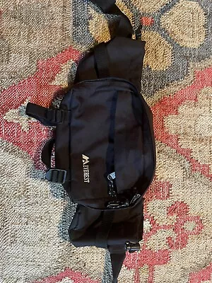 Vintage Everest Black Waist Bag Fanny Pack 2 Pocket W/ 2 Water Bottle Holders. • $10