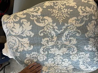 Laura Ashley Full/queen Quilt Bedspread Coverlet • $30