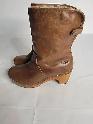 UGG Australia Women's Sz 7  Lynnea Clog Boots Leather Fold Down In Brown • $44.50