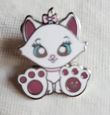 Disney Pin 2018 Hidden Mickey Plush Big Feet - Marie Aristocats • $13.95