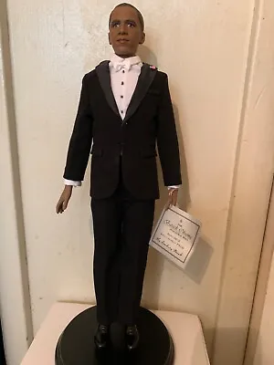 Obama Statue • $200