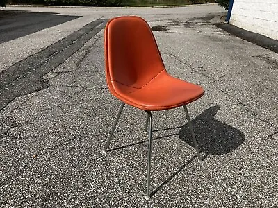 Vintage Herman Miller Charles Eames DKX Wire Side Shell Chair • $350
