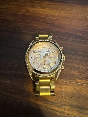 Ladies Michael Kors All Stainless Gold Tone MK-5263 Chronograph. Needs Battery • $22