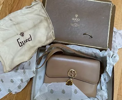 AUTH GUCCI VTG 70's Shoulder Bag Purse GG Logo Saddle Hard Leather Camel Italy • $416.50