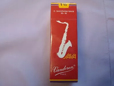 Vandoren Tenor Sax Java Red Reeds 1.5 SR2715R • $25