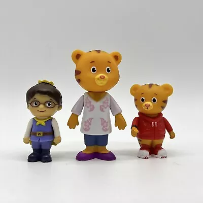 Daniel Tiger Toy Figure Lot Of 3 Daniel Mom & King Toys Cake Tooper Show Kids • $11.99