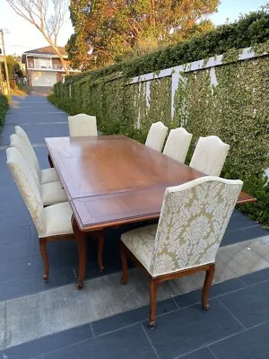 $450 • Buy Antique Timber 6 Or 8 Seater Dining Table/Chairs