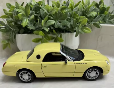 Maisto Ford Thunderbird Convertible Yellow 1/18 1:18 Diecast Model • $24