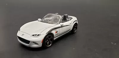 1:64 2015-2022 Mazda Mx5 Miata Convertible Nd Diorama Diecast Model Car • $4.99