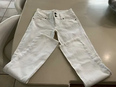 CABI Jeans Sz 4 White Lou Lou Double Button Straight Leg 879 Stretch Denim EUC • $24