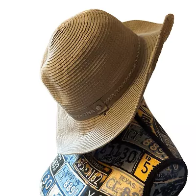 Coolibar Galileo Packable Travel Hat • $40