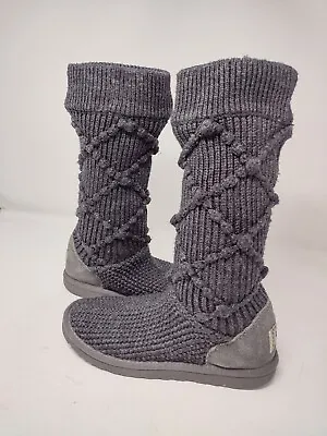 Ugg Australia Women's 6 Grey Argyle Knit Boots 5879 • $20