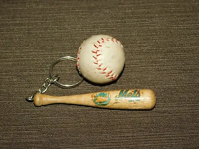 Vintage Old Car Key Chain 1988 Mlb Mets Baseball & Bat • $27.99