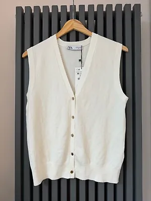 Stylish Zara Knitted Waistcoat In Ivory M Gold Press Stud Fastening. NWT • £12