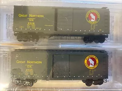 N Scale Micro Trains MTL #20406-2 Great Northern GN Runner 2-pack Set 40 Boxcars • $27.55