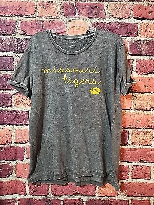  Mizzou Missouri Tigers Gray Graphic T-Shirt Size XL C56 • $16.99
