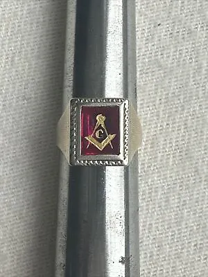 Vintage 14k Gold Freemason Masonic Syn Ruby Ring Size 8.25 8 Grams • $382