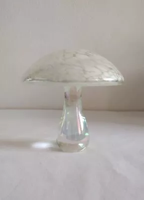 £15 • Buy Heron Glass Mushroom Iridescent Paperweight Ornament 