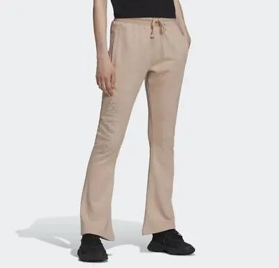 $31.14 • Buy Adidas Originals Women's Open Hem Track Pants Size Medium, Ash Pearl $65