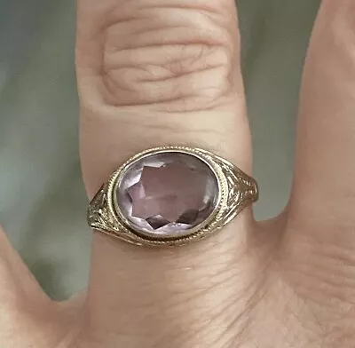 Vintage 10K White Gold Oval Amethyst Ring Size 7 • $165