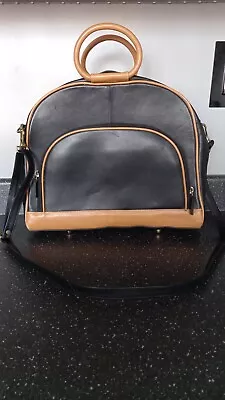 Lambada Genuine Black/Tan Leather Shoulder/Handbag Laptop Bag Removable Strap  • £9.99