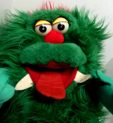 Gloorbs Furbles Vintage 1986 Green Monster Hand Puppet Furry Plush 14  READ • $29.99