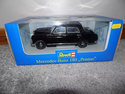 Revell Mercedes-Benz 180  Ponton  1:18 Metal Model Car Boxed • $126.31