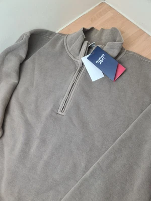 £12.99 • Buy Reebok Classics Natural Dye Quarter-Zip Sweatshirt