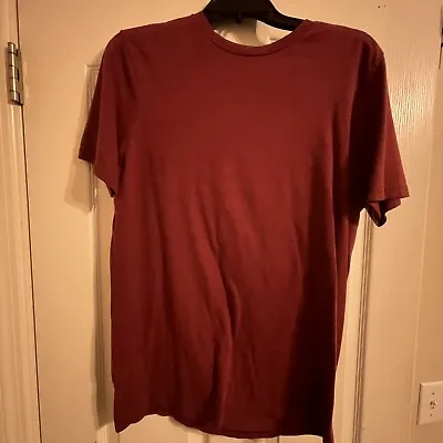 Mossimo Supply Co. Men's T-Shirt Dark Red Medium  • $9.99