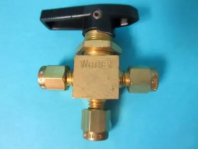 New Swagelok Whitey 40 Series 1/8  Brass 3-Way Ball Valve P/n B-41XS2 • $29.99