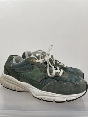 $15 • Buy Retro Green Zara Sneakers Mens 8 41 EU