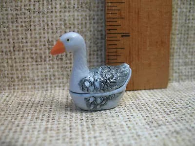 Mini GOOSE Bird Casserole Baking Dish French Feve Feves  Dollhouse Miniature V80 • $5.95