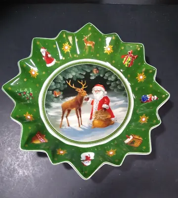 Villeroy & Boch Toys Fantasy Bowl Santa Feeding Reindeer • $36.79