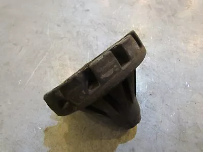 2004 Infiniti G35X Sedan Rear LH Drivers Coil Spring Bushing • $16