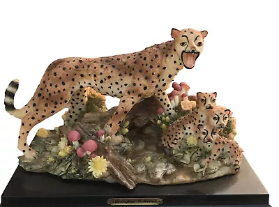 Montefiori Collection Figurine Sculpture Cheetah Cubs & Mother Italian Design • $30