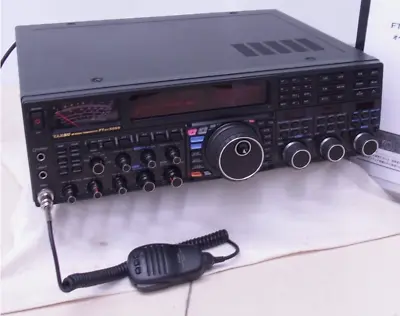 YAESU FTDX 5000 MP Limited HF/50MHz Transceiver  W/Mic & Map Expedited Ship Free • $3087