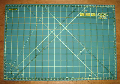 OLFA Cutting Mat RM-IC-C 12  X 18  (300mm X 450mm) Fabric Leather Paper • £17.95