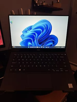 Dell XPS 13 9360 I7 7th Gen Touch Screen Laptop - 16GB Ram - 1TB M.2 SSD • $175