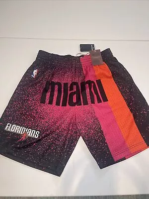 Mitchell & Ness Miami Heat Floridians Swingman Shorts Men's Large  2005-06 A450 • $39.95