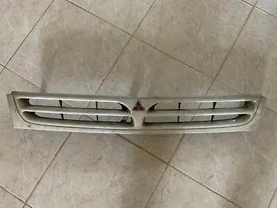 Mitsubishi Lancer Libero CB5W JDM Front Grille (USED) • $149.94